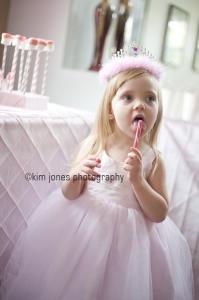 EG 31 199x300 Lovely Princesses